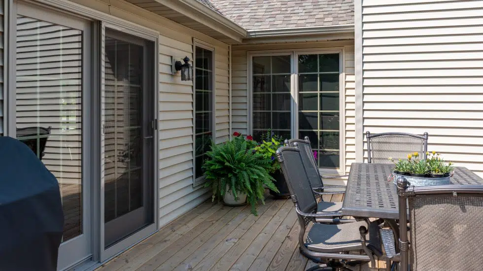 Exterior pictures to help sell your home